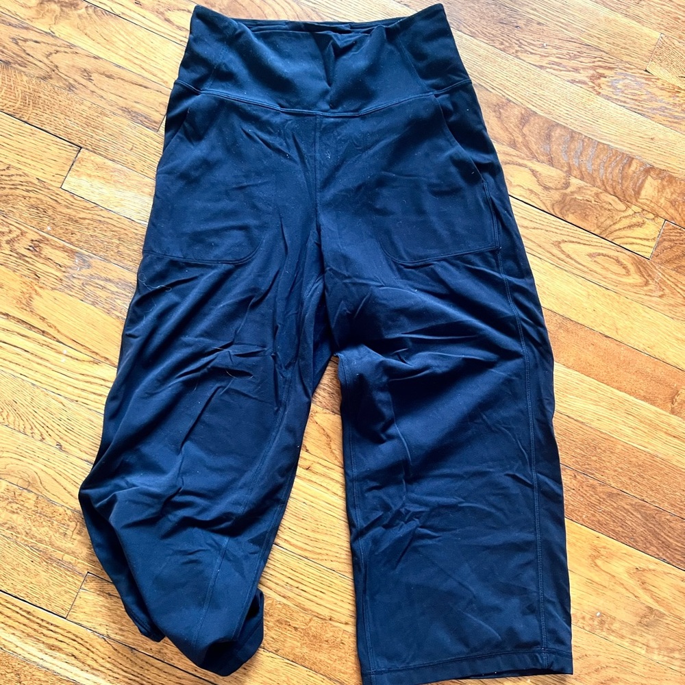 Lululemon align wide leg crop